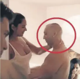  ??  ?? El narcotrafi­cante Francisco Tejón en su reciente vídeo de ‘reggaeton’.