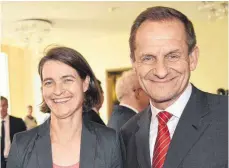  ?? FOTO: IMAGO ?? Gute Miene zur neuen Aufgabe: die künftige DOSB-Vorstandsv­orsitzende Veronika Rücker mit DOSB-Präsident Alfons Hörmann.