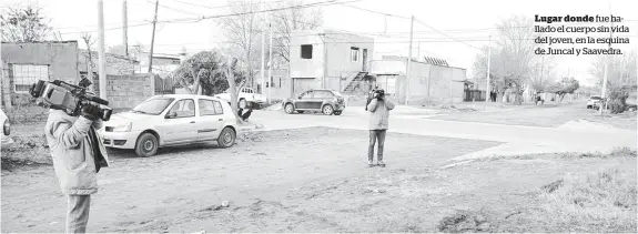  ?? PABLO PRESTI-LA NUEVA. ?? Lugar donde fue hallado el cuerpo sin vida del joven, en la esquina de Juncal y Saavedra.