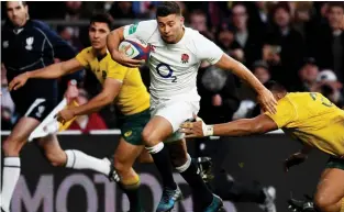  ??  ?? You dummies: Ben Youngs on his way to England’s third try