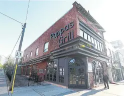  ?? STEVE RUSSELL TORONTO STAR ?? The Klianis family opened Pappas in 1987. “We have built beautiful memories that will last a lifetime,” they wrote in announcing the restaurant’s closing.