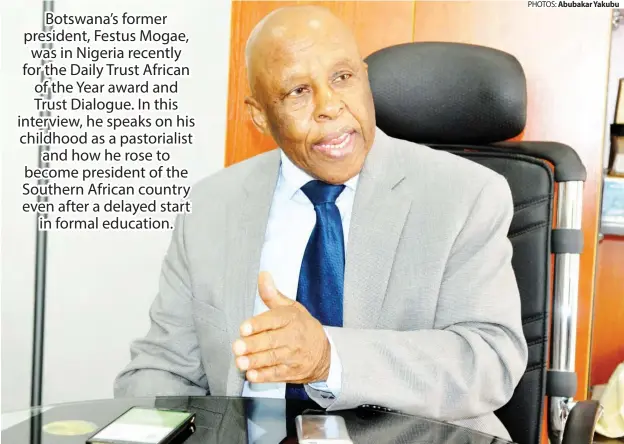  ??  ?? Botswana’s former president, Festus Mogae PHOTOS: Abubakar Yakubu