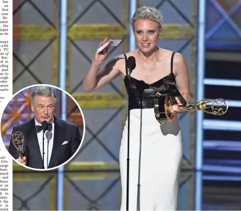  ?? PHOTOS BY ROBERT HANASHIRO, USA TODAY ?? Kate McKinnon and Alec Baldwin won for best supporting actress and actor in a comedy, and Saturday Night Live took a prize.