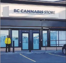  ?? Special to the Herald ?? A security guard stands outside the BC Cannabis Store in Kamloops, the first properly licensed pot shop in the province.