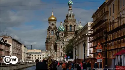  ??  ?? В Санкт-Петербурге