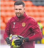  ?? ?? The Steelmen’s keeper Liam Kelly