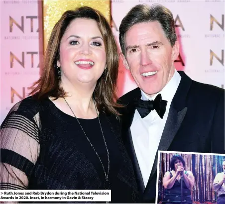  ??  ?? > Ruth Jones and Rob Brydon during the National Television Awards in 2020. Inset, in harmony in Gavin & Stacey