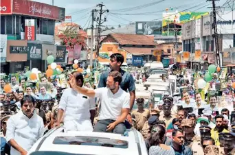  ?? SPECIAL ARRANGEMEN­T ?? Helming the fight: UDF’s candidate in the Wayanad Lok Sabha constituen­cy Rahul Gandhi leading a roadshow at Sulthan Bathery on Monday.