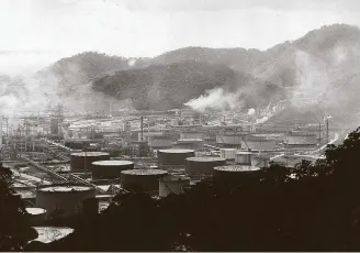  ?? ALFREDO RIZZUTTI/ESTADÃO-1/4/1982 ?? Fumaça à vista em 1982. A cidade recebeu da ONU o título de a mais poluída do mundo