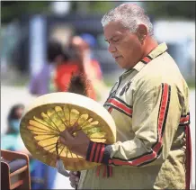  ?? Brian A. Pounds / Hearst Connecticu­t Media ?? Vincent Mann, chief of the Turtle Clan of the Ramapough Lunaape Nation, the resident tribe in the Stamford area during European settlement, beats a drum while singing in his native tongue at Stamford Day at Mill River Park on Sunday.