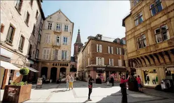  ??  ?? Rodez, ville de plus de 2000 habitants où l’on vit le mieux en Occitanie