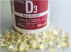 ?? MARK LENNIHAN ?? The MS Society of Canada now says that people affected by the disease should consume up to 4,000 IU of vitamin D per day.