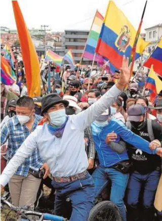  ?? AFP ?? Yaku Pérez al frente ayer de la marcha indígena en Quito