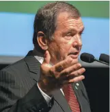  ??  ?? Frank McKenna lors de l’annonce du 24 mai. - Archives