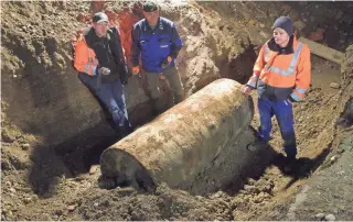  ?? EUROPEAN PRESS AGENCY ?? For the defusing of an old aerial bomb, some 54,000 residents had to vacate their apartments within about a one-mile radius of the site. A stadium served as accommodat­ion for evacuated residents.