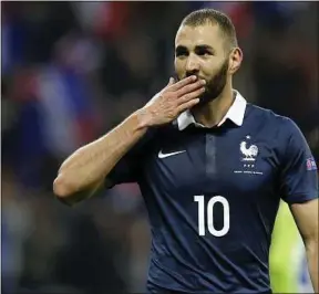  ??  ?? Karim Benzema retrouve l’équipe de France ce mercredi.