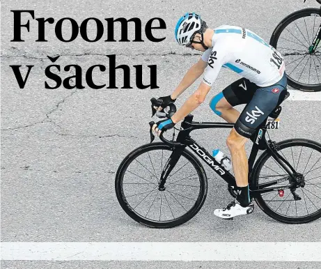  ?? Foto: Profimedia.cz ?? Ztráta narůstá Chris Froome nedokázal ve středu reagovat na zrychlení favoritů a přijel do cíle daleko za nimi. Nikoliv poprvé.