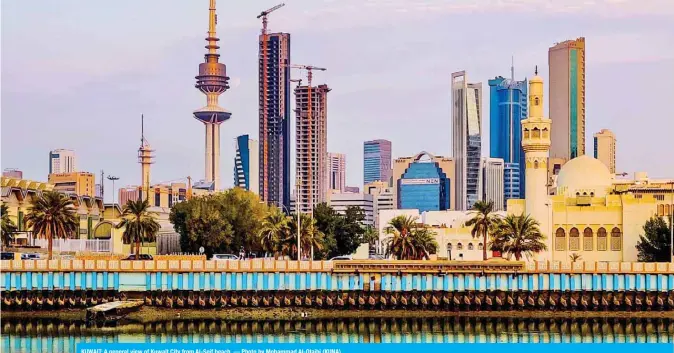  ?? — Photo by Mohammad Al-Otaibi (KUNA) ?? KUWAIT: A general view of Kuwait City from Al-Seif beach.