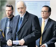  ?? Foto: Reuters / Pierre Albouy ?? Regime-Vertreter Bashar al-Jaafari verkündete in einem Pressestat­ement in Genf am Freitag, dass seine Delegation den Uno-Fahrplan für die Genfer Konferenz prüfen werde.