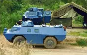  ?? (Photo AFP) ?? Douze véhicules blindés à roues de la gendarmeri­e vont être intégrés au dispositif de sécurité, qui va compter   hommes, demain à Paris.