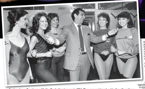  ?? ?? Centre stage: Domingo with the Rockettes troupe in 1984. They are not involved in the allegation­s