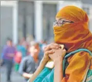  ?? ANSHUMAN POYREKAR/HT ?? A commuter passing by the site of the bridge collapse near CSMT on Friday morning prays for the victims of Thursday’s tragedy.