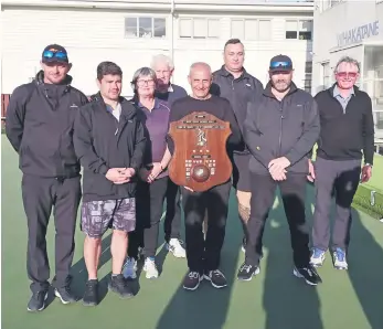  ?? ?? L-R Jeff Meekings, Luiz Del Monte, Glennys Gwynne, Centre President Bill Murphy, Eddie Boschat, Sam Pritchard, Dan Leary and Deryck Scott relaxing after their great win. PHOTO: Supplied.