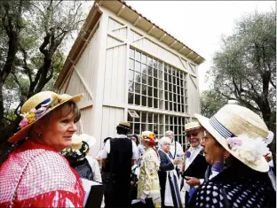  ??  ?? La reconstitu­tion de l’atelier d’été d’Auguste Renoir a coûté   euros à la commune de Cagnes-sur-Mer.