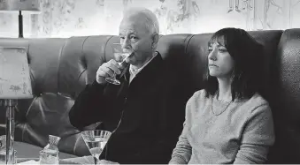  ?? [A24 PHOTO] ?? Bill Murray and Rashida Jones star in “On the Rocks.”