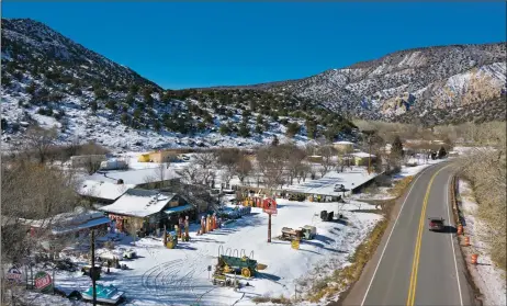  ?? MORGAN TIMMS/Taos News ?? Johnnie Meier’s Classical Gas Museum is seen on Wednesday (Jan. 27) in Embudo.