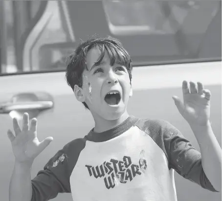  ?? PHOTOS: 20TH CENTURY FOX ?? Jason Drucker stars as Greg Heffley in Diary of a Wimpy Kid: The Long Haul, a movie that misses on just about every mark.