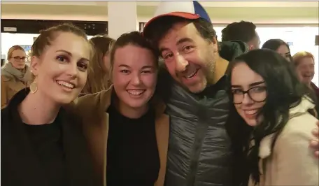  ??  ?? Pictured with comedian David O’Doherty at his gig at the Hawk’s Well Theatre were Martina Blee, Betthany Endersby and Riona Parsons.