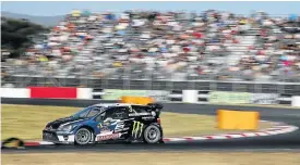  ??  ?? World Rallycross champion Johan Kristoffer­sson won the season finale in Cape Town in a Volkswagen.