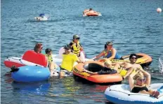  ?? POSTMEDIA NEWS ?? More than 1,200 people have already registered for this Sunday's Welland Floatfest, which aims to set a Guinness world record.