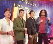  ?? ?? Nikko Natividad, Enrique Gil, director Victor Villanueva, and Red Ollero