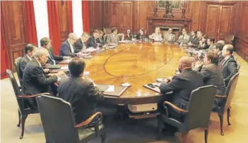  ?? FOTO: BANCO CENTRAL ?? La primera reunión con Mario Marcel como presidente del BC.