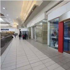  ?? VINCE TALOTTA/TORONTO STAR ?? PICKERING TOWN CENTRE: While there are blank storefront­s in the mall, it’s being redevelope­d and management is hopeful for better days ahead.