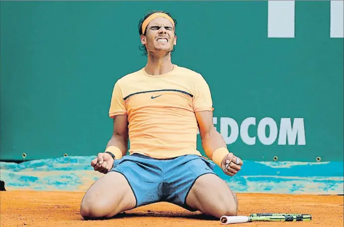  ?? JEAN CHRISTOPHE MAGNENET / AFP ?? Rafa Nadal celebra el novè títol a Montecarlo fa un any després de batre a la final Gaël Monfils en tres sets