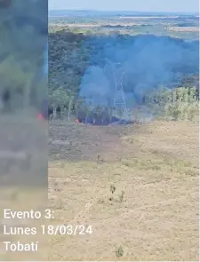  ?? ?? Entre Tobatí y 1º de marzo localizaro­n el tercer incendio bajo la línea de 500 kV de la ANDE, el lunes último.