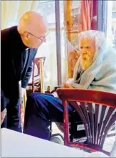  ??  ?? Michael Lonsdale à Lourdes où il venait souvent prier la SainteVier­ge