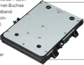  ??  ?? RennMotor: Das solide aufgebaute Sony-Laufwerk UPX-1 spielt unzählige Formate, läuft sehr leise und reagiert enorm schnell.