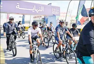  ?? PM Diwan photo ?? His Highness the Prime Minister Sheikh Dr. Mohammad Sabah Al-Salem Al-Sabah kicks off the Kuwait Sports Day by cycling.