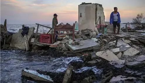  ?? ?? Driven by climate change, sea-level rise and increasing­ly ferocious storms are eroding thousands of kilometres of Mexico's coastline.