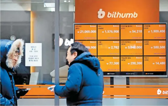  ?? KIM HONG JI/REUTERS ?? Bithumb, una de las casas de intercambi­o de divisas digitales.