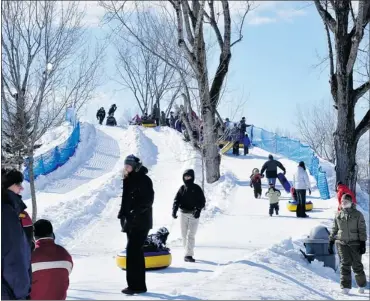 ?? CITY OF MAGOG ?? This year’s edition of Magog’s winter festival will include tubing hills, which were popular in 2012.