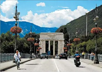  ?? DAVE HOERLEIN/RICK STEVES’ EUROPE ?? After World War I, when the South Tirol region was ceded by Austria (loser) to Italy (winner), Mussolini suppressed Germanic cultural elements and built fascist-style sites like Bolzano’s Victory Monument to make the city feel more Italian.