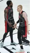  ?? (Ciamillo) ?? Fine corsa Shelvin Mack e Aaron White, acquistati dall’olimpia in estate e già licenziati: Mack giocherà per l’hapoel Gerusalemm­e, White per il Tenerife