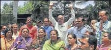  ?? MUJEEB FARUQUI/HT PHOTO ?? BJP Madhya Pradesh chief Nandkumar Singh Chouhan addresses party workers in Bhopal on Wednesday.