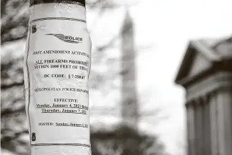  ?? SusanWalsh / Associated Press ?? A sign is posted Monday near the White House in preparatio­n for an expected rallyWedne­sday, when Congress is scheduled to meet to formally finalize the presidenti­al election results.