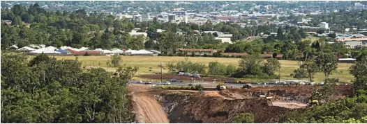  ?? PHOTO: NEV MADSEN ?? The Second Range Crossing, pictured last month, could help open the north of the city to developmen­t.